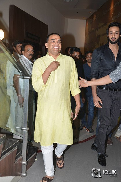 Celebs-at-Om-Namo-Venkatesaya-Movie-Special-Show